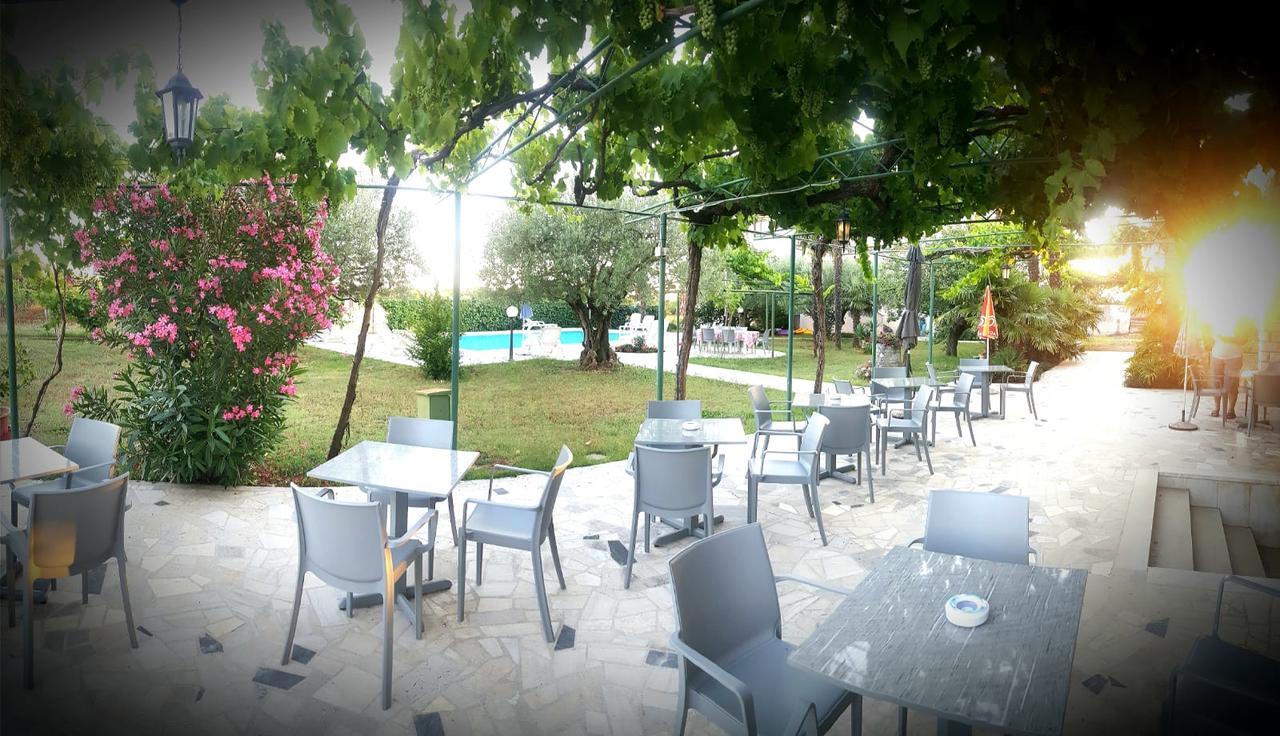 Pansion Margerita Bed & Breakfast Porec Exterior photo
