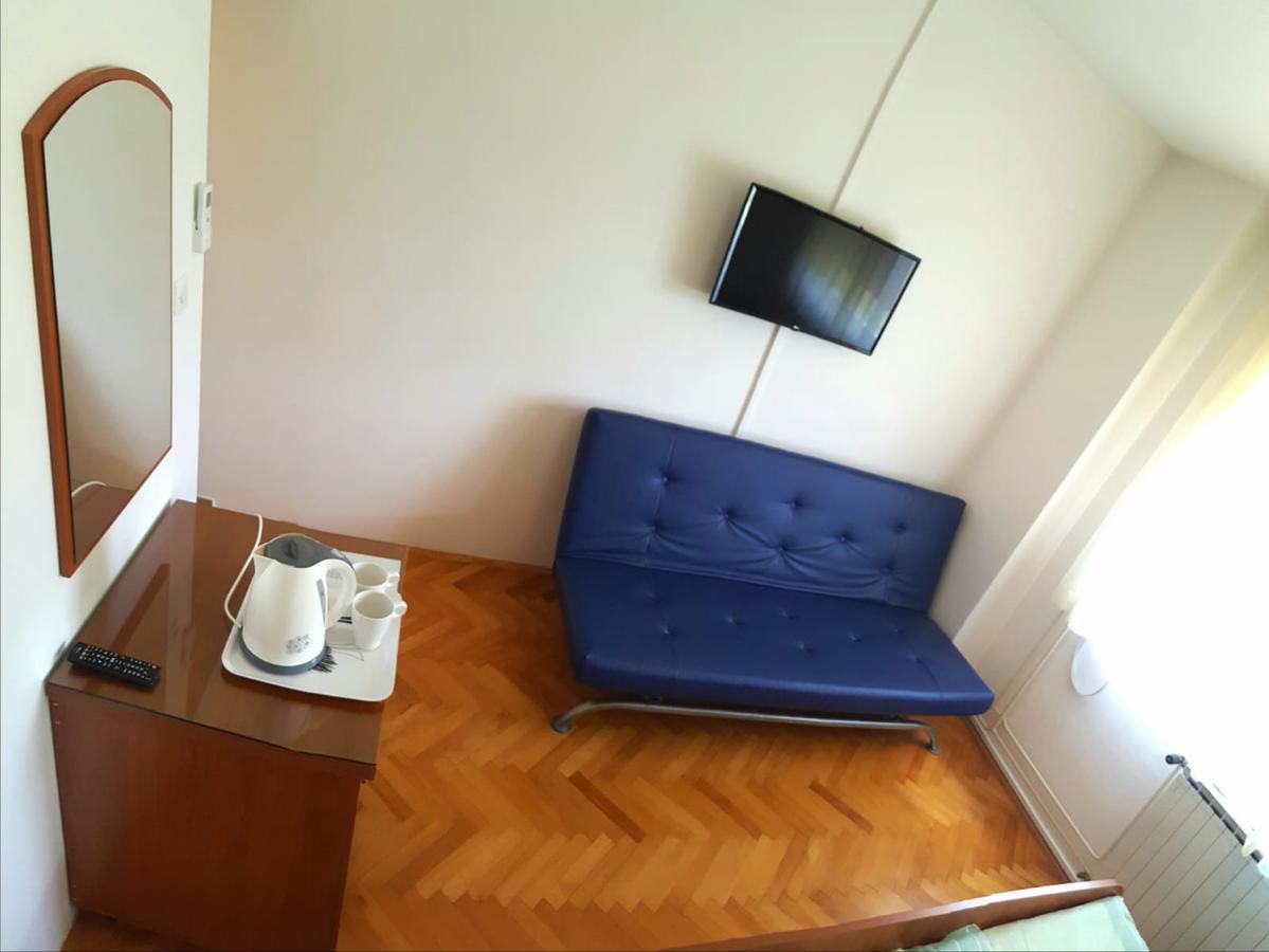 Pansion Margerita Bed & Breakfast Porec Exterior photo
