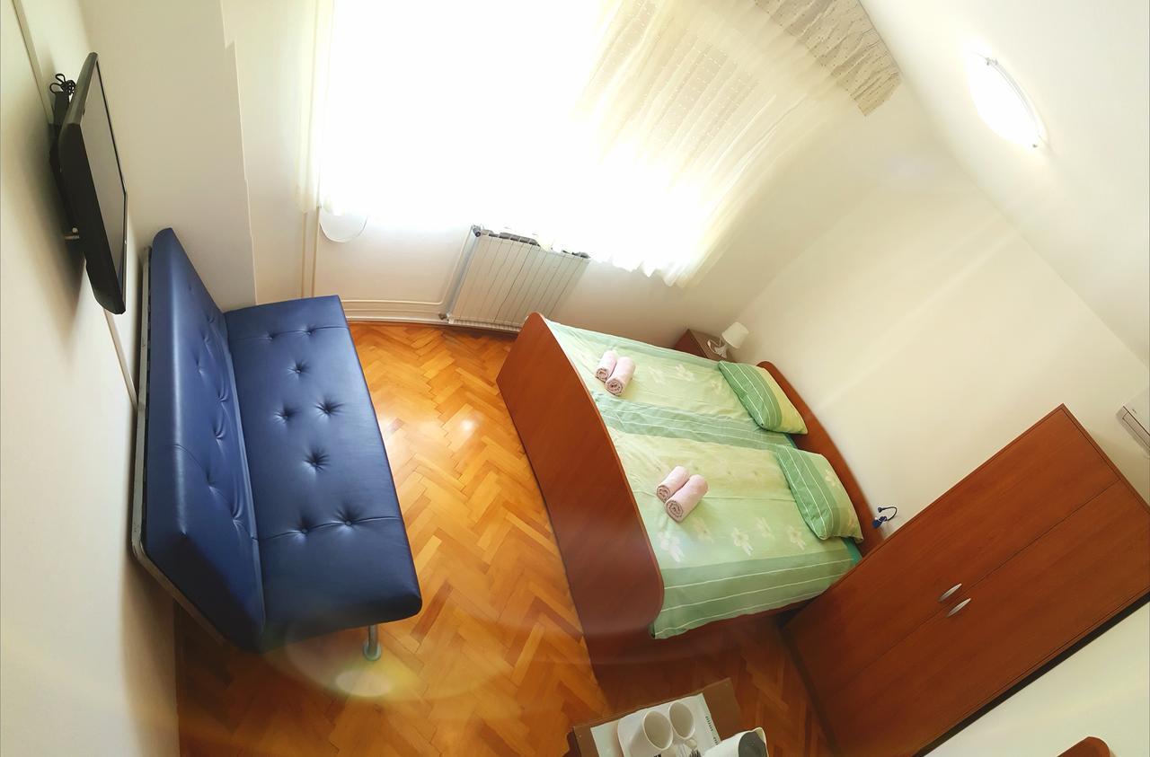 Pansion Margerita Bed & Breakfast Porec Exterior photo